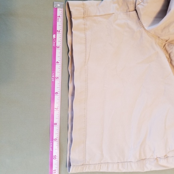 Old Navy Khaki Shorts Womens Stretch Size 6 - Picture 7 of 7